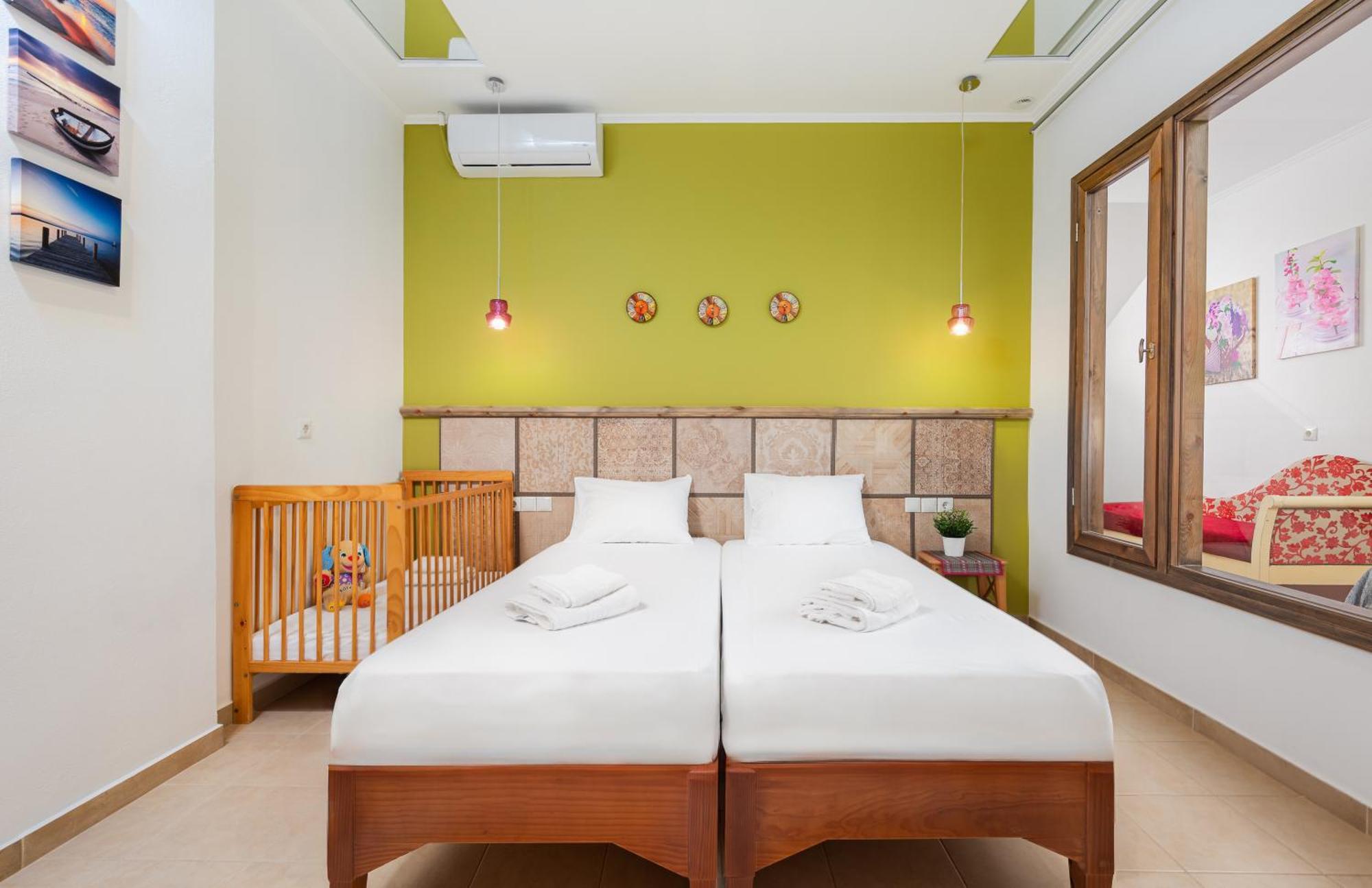 Crete Koutouloufari - New Outdoor Pool - 6 Guests *