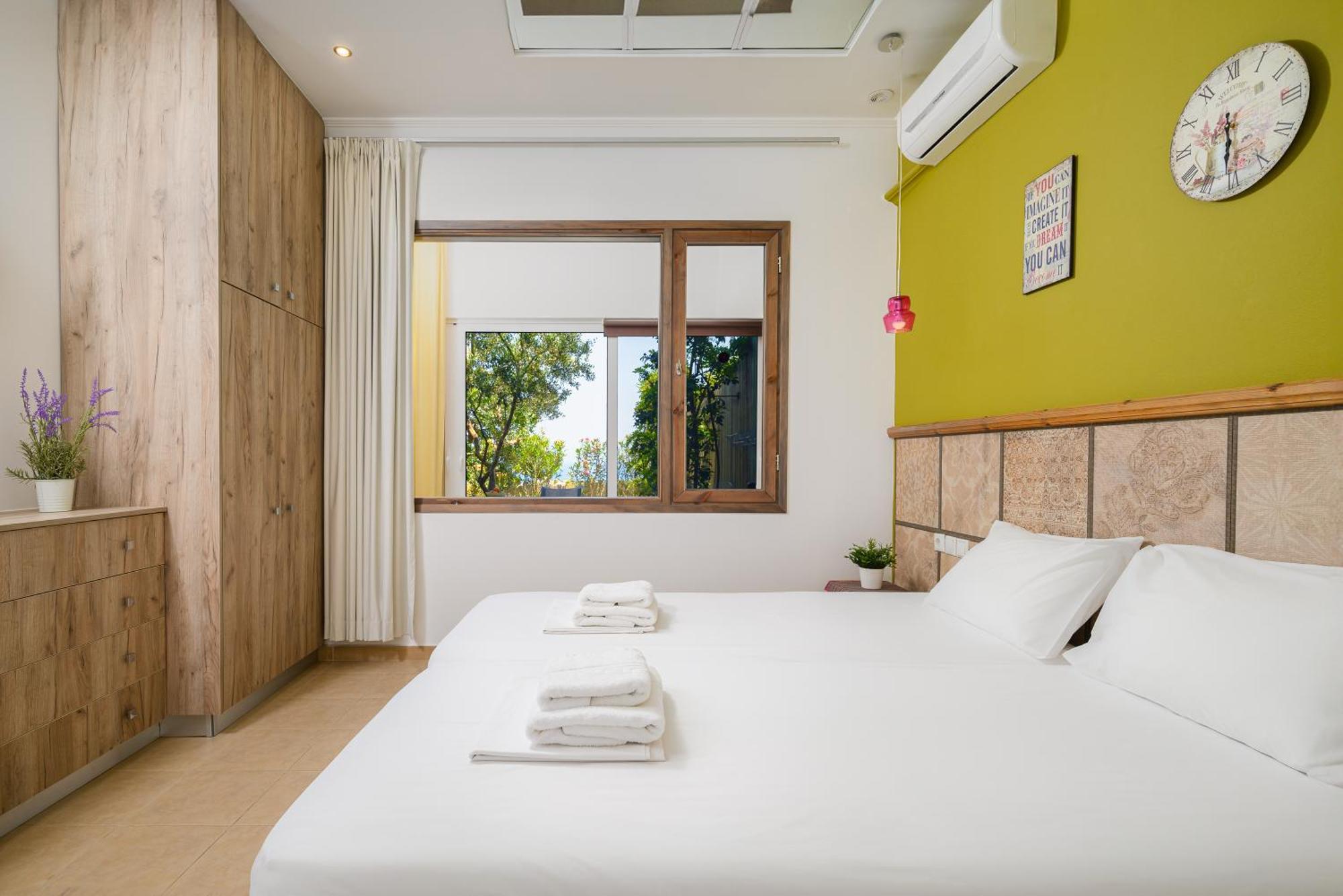 Crete Koutouloufari - New Outdoor Pool - 6 Guests Holiday home